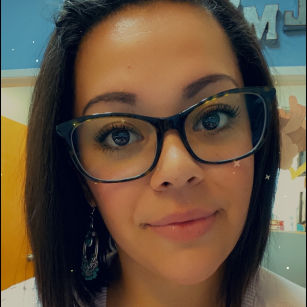 Meet your Posher, Lucia